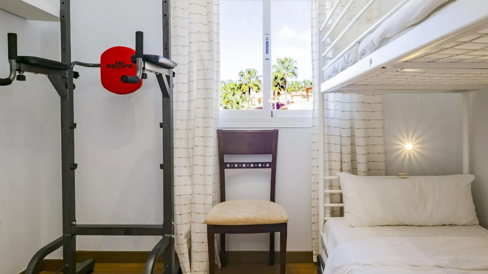 Cubo'S Cabopino Beach Marbella Apartment 스페인