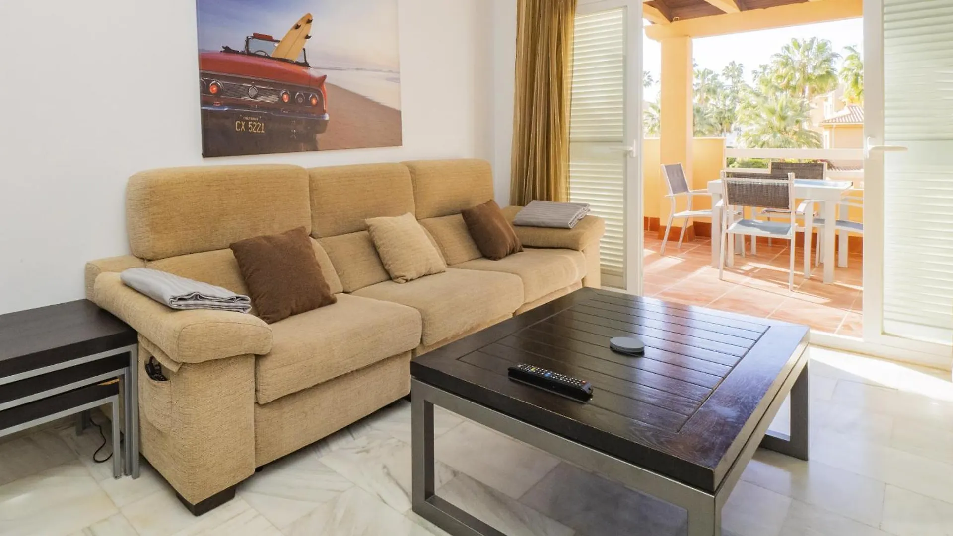 Cubo'S Cabopino Beach Marbella Apartment Spanien