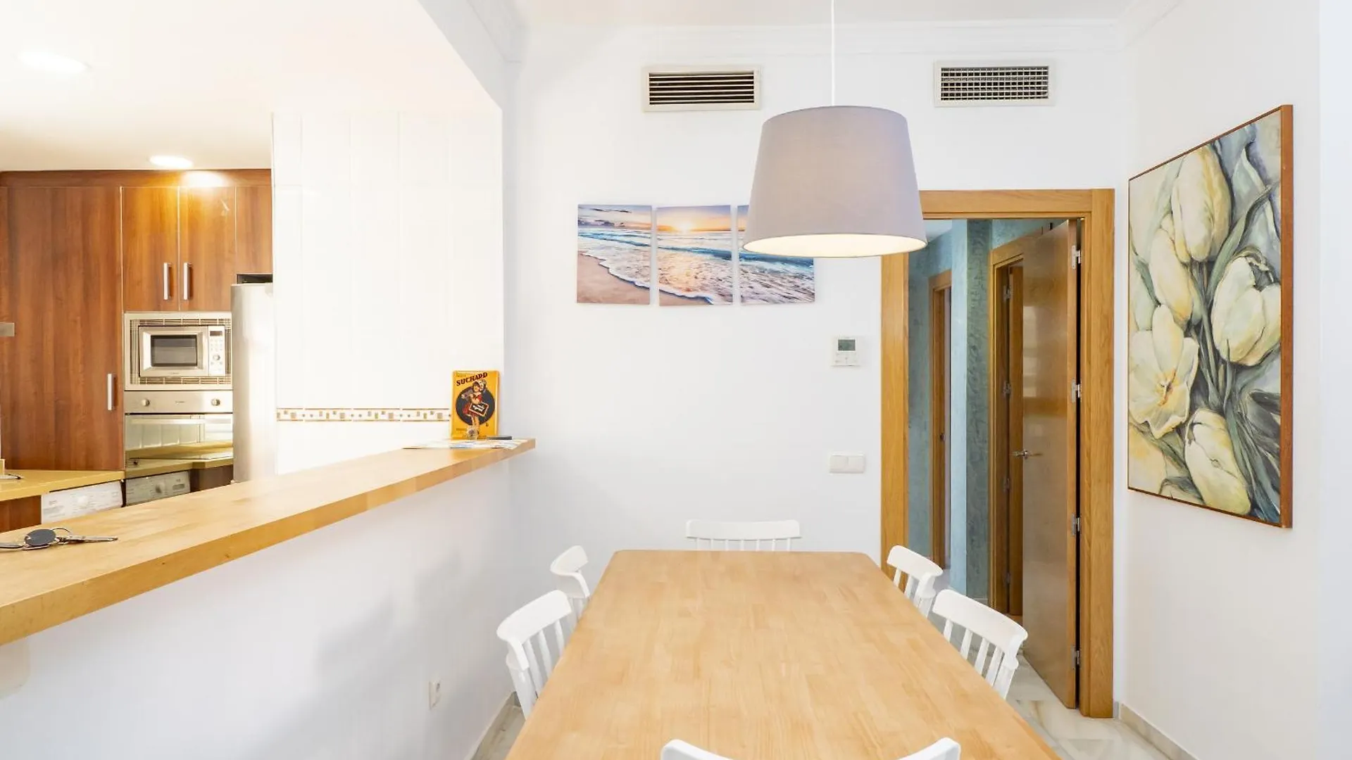 Cubo'S Cabopino Beach Marbella Apartment Spanien